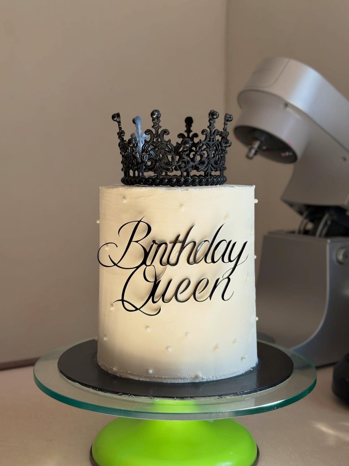 Birthday Queen Cake by Baked by Mono