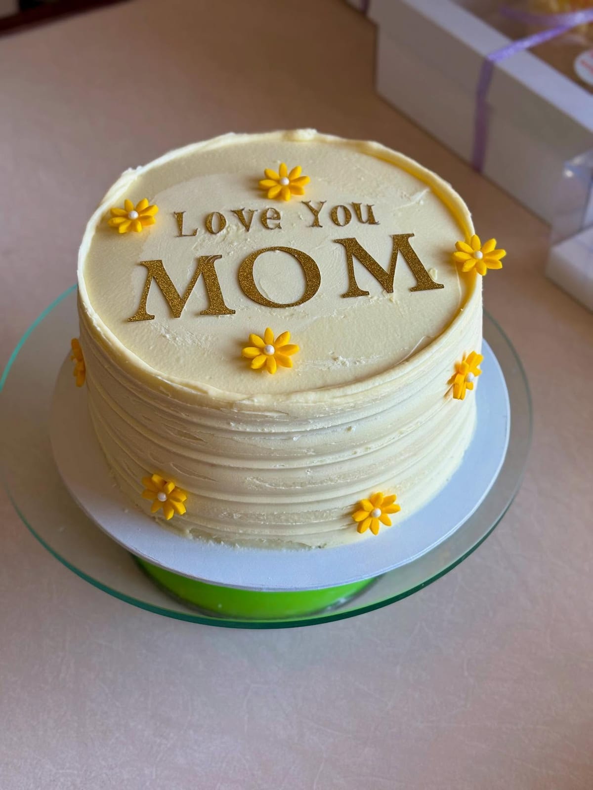 Daisy Cake by Baked by Mono